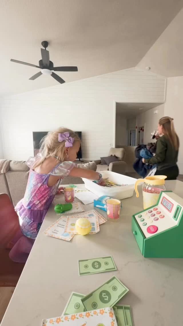 Instagram post from eduplay.together. This post is in position 4.